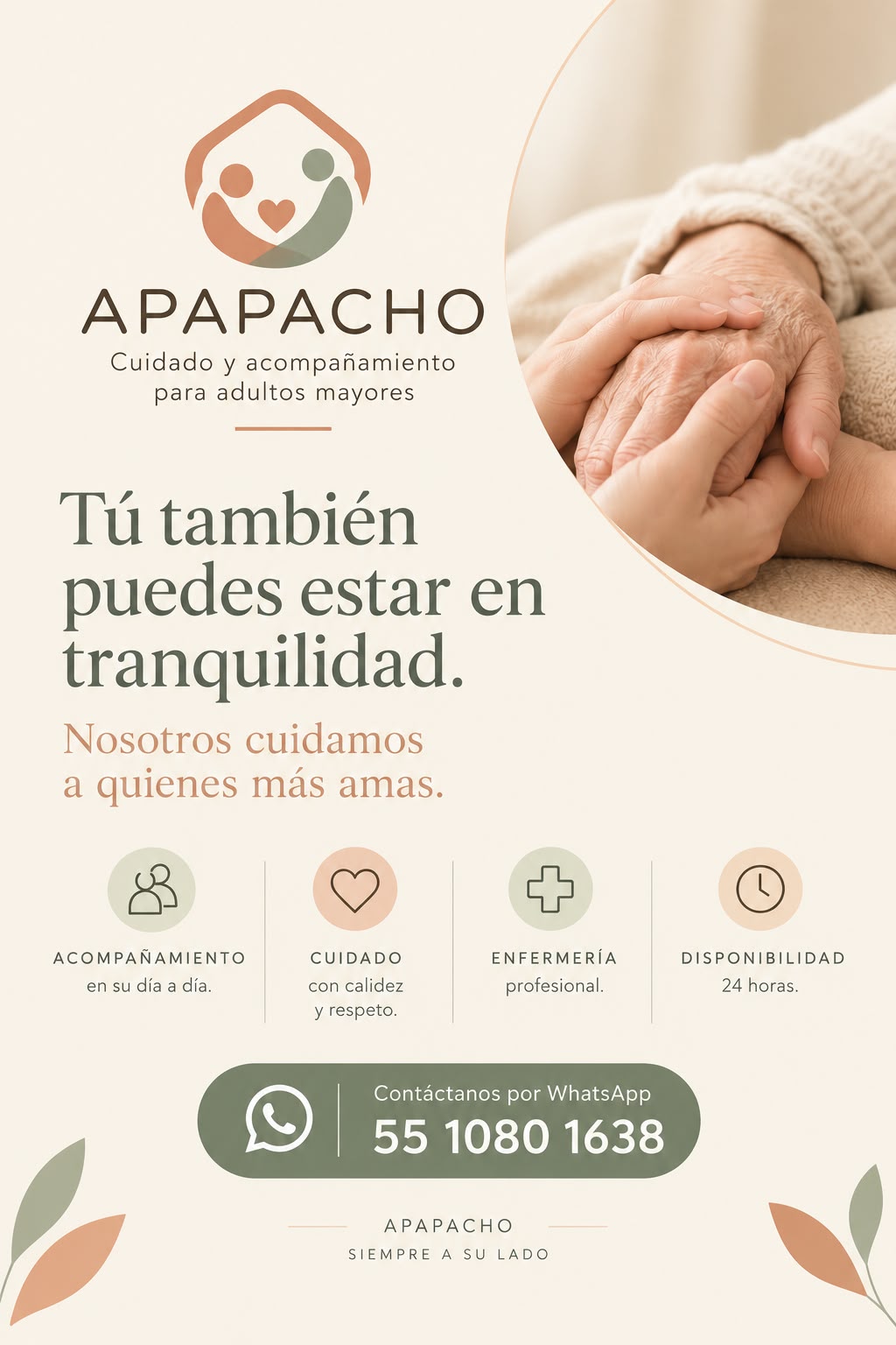 Manos que sostienen con cariño la mano de una persona mayor